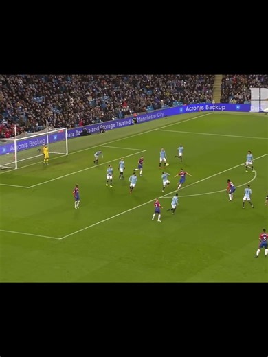 Absolute wand of a left foot || #androstownsend #football #fyp