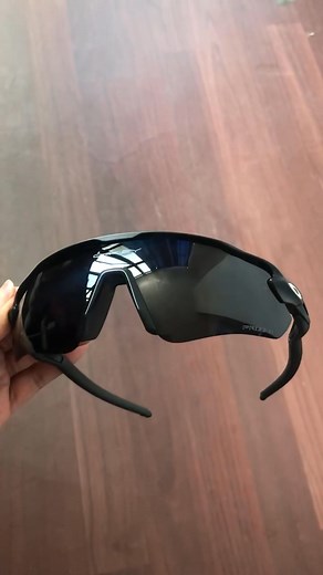318 reactions · 13 comments | BEST COLLECTION OF 2025!!! NEW ARRIVALS! -Design:-okley sporty - Colour:- Black lens, - Polorized lens - गाडी/बाईक चलॉउदा प्रयोग गर्न मिल्ने। - बाफ नबस्ने। - खस्दा नफुट्ने। - लगाउंदा हल्का र सजिलो। Delivery service all over nepal | Versatile store | Facebook