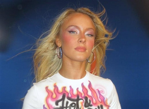 Lirik Lagu Lush Life - Zara Larsson dan Maknanya, Audio Dance TikTok!