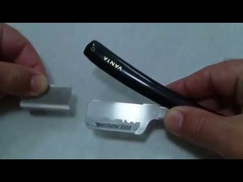 Loading a blade in a Vanta shavette.