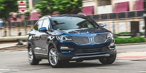 Little Luxuries: 2015 Lincoln MKC 2.0T Tested!