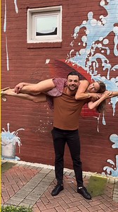 70K views · 1.5K reactions | What’s the worst pickup line you’ve heard? 來 #couples #dating #pickuplines #fail #funnyreels | Elizabeth Castravet | Facebook