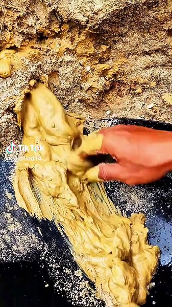 Gold Find Tips: How to Spot Gold While Metal Detecting