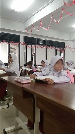 Pendidikan Agama Islam dan Budi pekerti kelas 2