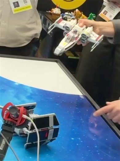 #LEGO at #CES: Check out the new LEGO SMART #StarWars playsets in action! #Disney