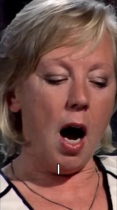 This video breaks down all the pitches and offers Jason received for his laptop case business. Get the key takeaways and see what decisions were made. #LaptopCase #BusinessPitches #Offers #Summary | Dragons' Den Global