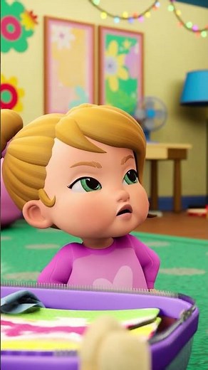 When babies pack your beach bag... 🕶️🏝️🔎 #cartoons #babyalive #spanish