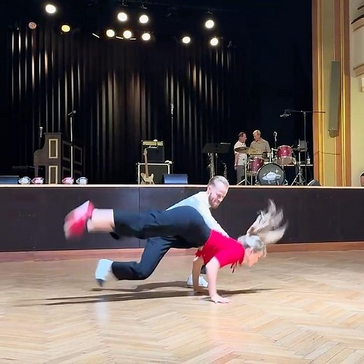 Crazy Boogie Woogie Dance Performance! #dance #dancer #crazy