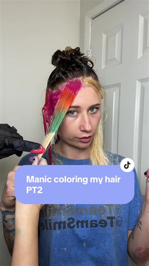 Split dying bottom half of my hair money piece tutorial