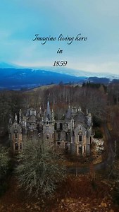 DUNALASTAIR 🏰🏴󠁧󠁢󠁳󠁣󠁴󠁿 Dunalastair Estate originally belonged to the Robertson family whose clan lived in and around this area. The clan name is Donnachaidh and there is a clan society of this name. Clan Donnachaidh names include Robertson, Duncan and Reid to name but a few. POET CHIEFTAIN The great poet chieftain, Alexander Robertson of Struan, a staunch Jacobite, lived in a house called the Hermitage which is thought to have been on the site of or near to the present Dunalastair House. T