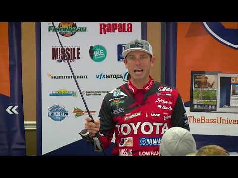 HOTTEST New Finesse Bass Fishing Technique - Must See!