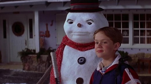 The Top 90s Christmas Movies You Need to Watch This Year (And It’s Not Home Alone)