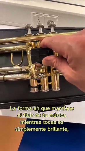 ¡NoteTurner! Especialmente diseñado para saxofonistas, clarinetistas, trompetistas y trombonistas. Haz tu pedido aquí 👇🏻👇🏻https://www.jimendez.com/product-page/forscore-page-turner Te presentamos el ForScore Page Turner, una herramienta revolucionaria diseñada para músicos, disponible exclusivamente en JiMendez.com. Este dispositivo, el primero de su tipo, te permite pasar páginas en la app ForScore (o aplicaciones similares) con solo presionar un botón, facilitando transiciones fluidas mien