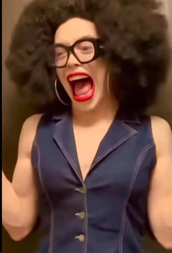 ¡Trixie regresó! La amiga imaginaria vuelve a sorprender