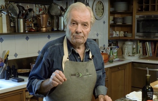 Budget Tuesday: Turn a single chicken breast into a delicious and quick dinner for two. Jacques says it's "fit for a king," and we think you'll agree! . Join Jacques Pépin Foundation at the link in profile . #jacquespepin #budget #tuesday #recipe #budgetrecipe #budgettuesday #quick #simple #delicious #easy #easyrecipes #quickrecipes #weeknight #weeknightrecipe #cook #eat #food #eatfood #chickenrecipe #happycooking | Jacques Pépin Foundation