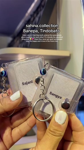 Cute Photo Album Keychain Ideas for Couples