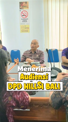 𝐃𝐢𝐬𝐧𝐚𝐤𝐞𝐫 𝐄𝐒𝐃𝐌 𝐏𝐫𝐨𝐯𝐢𝐧𝐬𝐢 𝐁𝐚𝐥𝐢 𝐓𝐞𝐫𝐢𝐦𝐚 𝐀𝐮𝐝𝐢𝐞𝐧𝐬𝐢 𝐃𝐏𝐃 𝐇𝐈𝐋𝐋𝐒𝐈 𝐁𝐚𝐥𝐢, 𝐃𝐨𝐫𝐨𝐧𝐠 𝐏𝐞𝐧𝐢𝐧𝐠𝐤𝐚𝐭𝐚𝐧 𝐌𝐮𝐭𝐮 𝐋𝐏𝐊 𝐦𝐞𝐥𝐚𝐥𝐮𝐢 𝐏𝐫𝐨𝐠𝐫𝐚𝐦 𝐏𝐑𝐈𝐌𝐀 Selasa (Soma Pon Ugu) Tanggal 6 Januari 2026 bertempat di Ruang Rapat UPTD. Balai Hyperkes Kepala Dinas Ketenagakerjaan dan ESDM Provinsi Bali beserta jajaran menerima audiensi dari DPD HILLSI Bali dalam rangka pengenalan Program Inovasi Mutu LPK (PRIMA) melalui penerapan Sistem Penjaminan Mutu