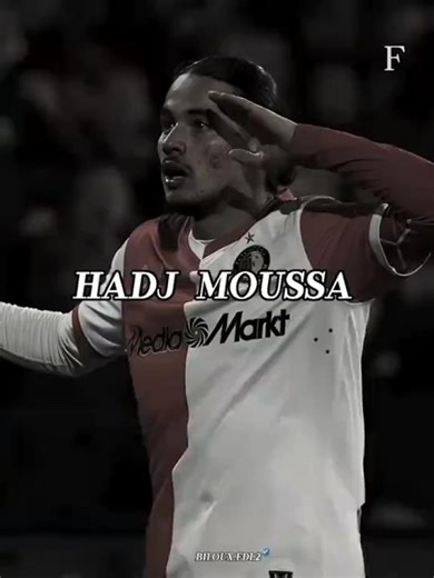 أغنية لاعبين المنتخب الوطني الجزائري الجديدة ❤️🥀 #algerie #الجزائر #المنتخب_الجزائري #football #foot