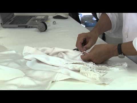 Carolina Herrera New York Twilight wedding gown Bella Swan Noviembre2011 VideoFootage.mov