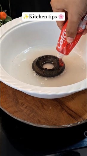 How to clean gas burner at home🤩#viralvideo #kitchentips #cleaningtips #gasburner #shortsfeed