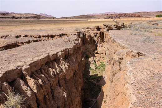 Rare Footage Shows a Fault Line Tearing Open. It’s a Game-Changer for Earthquake Science