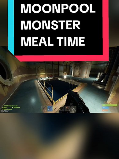 Bro caught the monster during meal time #grub #rusttok #rustoilrig #rustconsole #rustgame #rust