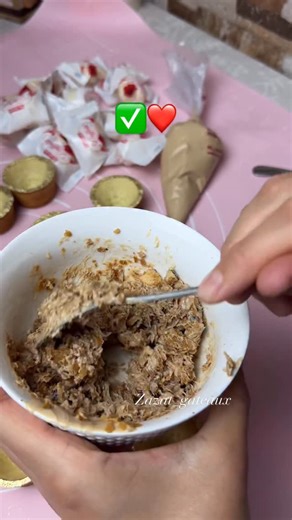 Gateaux traditionnels et modernes on Instagram‎: "✅❤️ ✨ حلويات تقليدية وعصرية لكل أفراحكم ومناسباتكم (عرس، خطوبة، مهيبة، أعياد، عقيقة، طهارة…) 🥮 جودة عالية، مذاق رائع، ونقاء مضمون 💰 أسعار مناسبة ترضي الجميع 📍 للطلب اتصلوا على: 0778554200 📦 التوصيل متوفر: الجزائر العاصمة، بومرداس، البليدة، تيبازة 💖 مرحبا بكم دائمًا، تذوّقوا أحلى ما نصنعه خصيصًا لكم ✨"‎