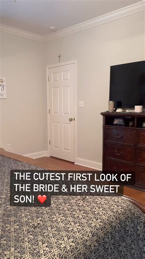 271K views · 4.7K reactions | The sweetest first look of the bride and her son. He was speechless when he saw his mom on her wedding dress! ❤️ #weddingphotographer #weddingday #behindthescenes #bts #reelsvideo #fbreels #weddings #neworleans #louisianawedding #firstlook #momandson #sneakpeek | Yehleen Photography, LLC | Facebook