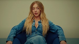 Stephen Colbert Weighs in on Controversy Surrounding Sydney Sweeney’s American Eagle Ad | THR News Video