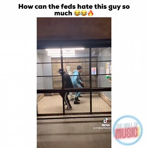 5.6K views · 77 reactions | This is such a vibe #DiggaD 藍藍藍 | The Wall Of Music | Facebook