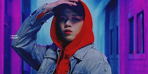 #Pinkkang_GIF What are you up to - Dance Performance [4K] Tính sương sương thì tới giờ Mồ hế đã có tới 4 phiên bản - MV Official : https://www.youtube.com/watch?v=_-QY40Reub8 - Dance Practice (Konnect) : https://www.youtube.com/watch?v=ml7zga-2Xdo - Vogue Korea : https://www.youtube.com/watch?v=qlScVQlHSPI - Dance Practice (Mu:fully) : https://www.youtube.com/watch?v=Be0Qm2JoKpQ Không biết anh Kang đã nắm giữ kỷ lục bài hát có nhiều phiên bản Video nhất chưa nữa 😂 Link Gif : https://t1.daumcdn.