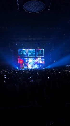 MLTR’s lighting director bringing every cue to life with the GrandMA3 CDM Entertainment #XstaticEventSystem #XstaticLightsAndSound #LightsAndSounds #SoundSystem #OutdoorEvents #IndoorEvents #Events #Concert #CorporateEvents #Technicals #Audio #Lights #Trusses #Ledwall #Video #Stage #Genset #150KVAGenerator #generator | Xstatic Event System Inc.