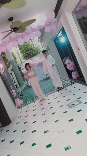 9.5K views · 237 reactions | "Shoongg" Taeyang x Lisa Dance cover by :Mina Pham x Phuc Liz Đích đến của hạnh phúc chính là đam mê | Mina Phạm | Facebook