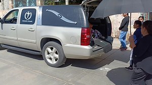 Yegando al panteón..por el eterno descanso de Josefina Alvarado.. descanse en paz.. | código 12