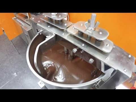 Production of dark chocolate bean to bar / Melangeur 50 kg | KADZAMA