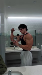 How to Achieve Overdeveloped Arms Effectively