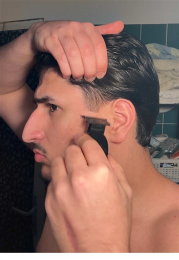 Modern Mullet Haircut Tutorial: TikTok's Latest Style