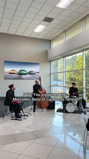 Experience the Mercedes-Benz New Owners Clinic