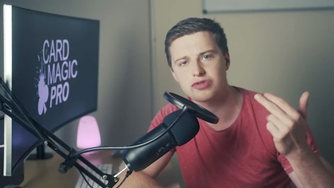 The Most Visual Magic Tricks With Everyday Objects