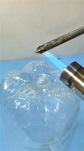 Great DIY Kitchen Idea from a Plastic Bottle. Useful life hacks for h... . . . . . #zippe #crafting #tips #DIYCommunity #diyprojects #hacks #home #howto #fblifestyle #diy | Boho Craft Studio