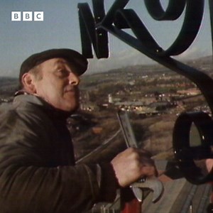 #OnThisDay 1979: Fred Dibnah came to national attention with the broadcast of the documentary Fred Dibnah: Steeplejack. The man and his remarkable endeavours would return to our screens many more times over the years, including this example from 1982, when Look North West accompanied him up the spire of Bury Parish Church to replace the weathervane, which hadn't been troubled since 1852. | BBC Archive