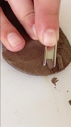 Perfect Leather Skiving Technique | Clean & Smooth Cuts #asmr #leathercraft #craft