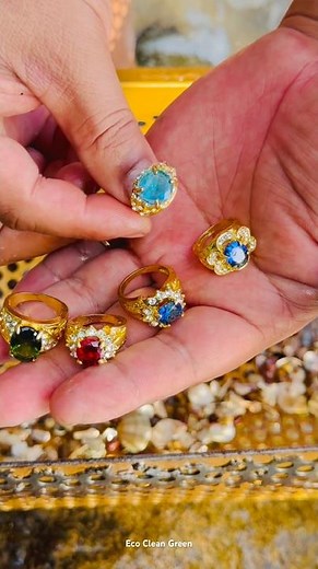 MASSIVE JACKPOT! Finding 5 Gold Gemstone Rings In The Sea! 🔥🔱