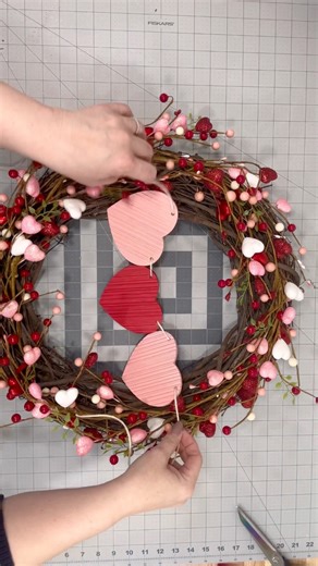 If you’re looking for a fun Valentine’s Day wreath to make, look no further. This one is so easy, truly anyone can do it. You can grab everything you need at your local Hobby Lobby.Just comment HLVD and I’ll send you the info to watch the tutorial online plus an extra project to work on too. Let’s make something cute for Valentine’s together. 💕 #valentinesdaygift #hobbylobby #julieswreathboutique #craftingcommunity | Julie's Wreath Boutique