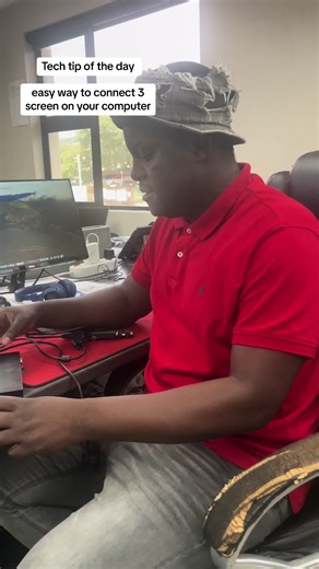 How to Connect Three Monitors to Your PC Easily