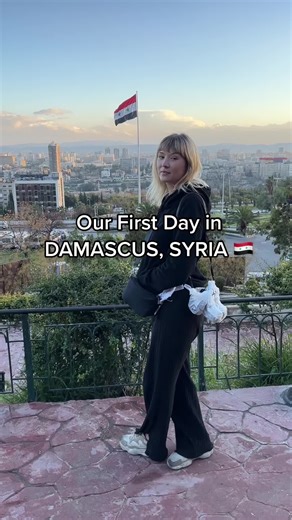 Habibi, come to DAMASCUS SYRIA 🇸🇾 #syria #syrian #syria🇸🇾 #syriantiktok #damascus #damascussteel #syriatravel #damascusguide #habibi #travelgoals #syrianfood #couplegoals #traveltok