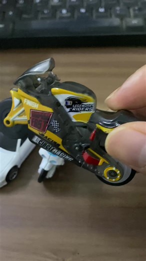 Mainan motor keren #mainananak #motormainan #motormotoran #mainanviral