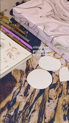 Manifest Your Best Life: Vision Box & Rituals