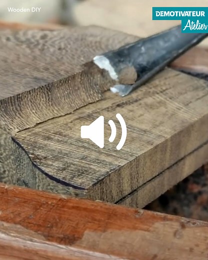 112K views · 190 reactions | Ce bricoleur fabrique un arc à poulies à la main ! | Demotivateur Atelier | Facebook