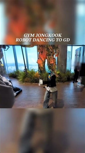 robot dancing to #gd ? #kimjongkook #김종국 #gymjongkook